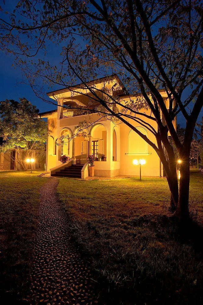 La Coralia B&B Massa  Italy