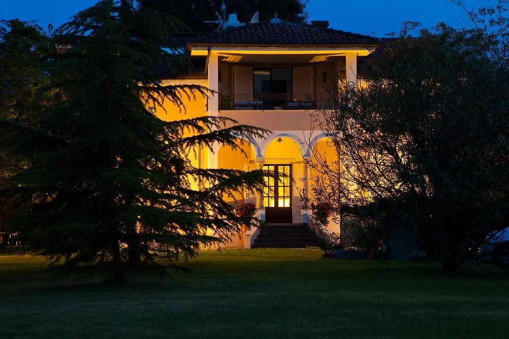 La Coralia B&B Massa  2*, Massa (Tuscany) Italy